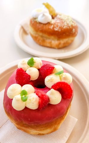 Vegan Doughnut at Scoop 'n Dough in Lisbon