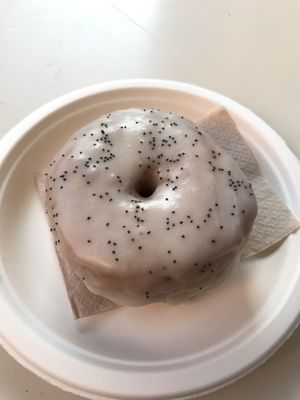 LEMON POPPYSEED at Scoop 'n Dough in Lisbon