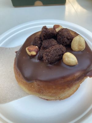 Donut chocolate and hazelnut  #Veganuary at Scoop 'n Dough in Lisbon