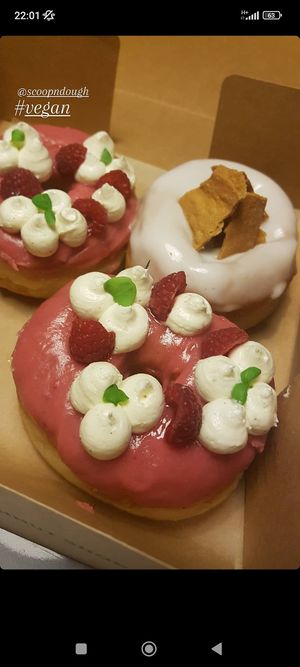 🍩 at Scoop 'n Dough in Lisbon