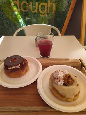  at Scoop 'n Dough in Lisbon