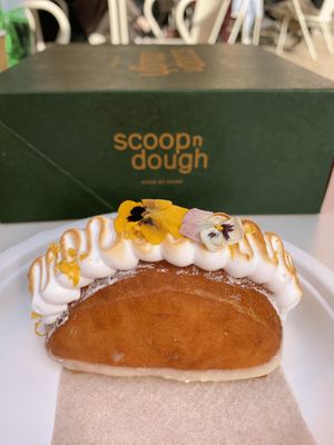  at Scoop 'n Dough in Lisbon