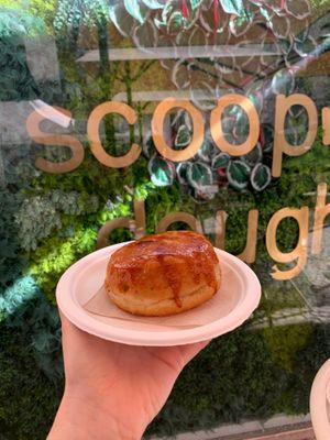  at Scoop 'n Dough in Lisbon