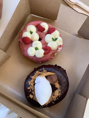   at Scoop 'n Dough in Lisbon