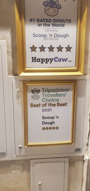  at Scoop 'n Dough in Lisbon