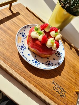  at Scoop 'n Dough in Lisbon