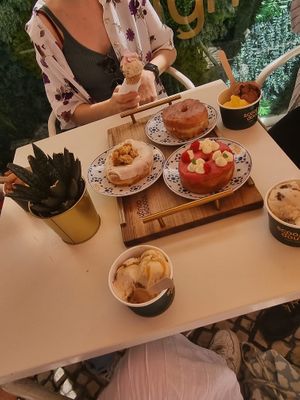   at Scoop 'n Dough in Lisbon