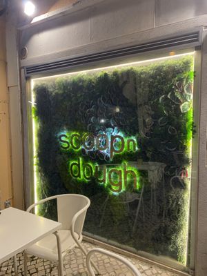   at Scoop 'n Dough in Lisbon