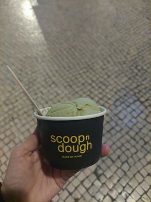 pistachio ice cream (chocolate is underneath) at Scoop 'n Dough in Lisbon