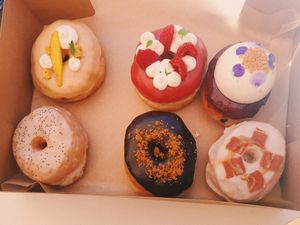   at Scoop 'n Dough in Lisbon