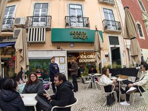  at Scoop 'n Dough in Lisbon