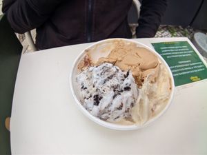  at Scoop 'n Dough in Lisbon