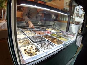  at Scoop 'n Dough in Lisbon