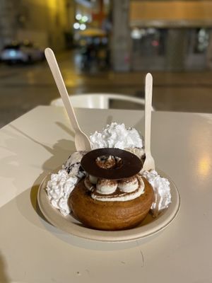   at Scoop 'n Dough in Lisbon