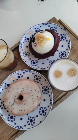 Blueberry-Panacotta & Lemon-Poppyseed at Scoop 'n Dough in Lisbon