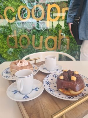  at Scoop 'n Dough in Lisbon