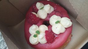 The best donut 🥹💘 at Scoop 'n Dough in Lisbon