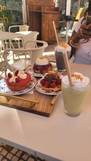  at Scoop 'n Dough in Lisbon