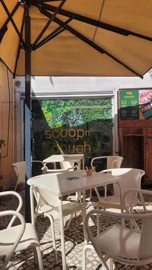  at Scoop 'n Dough in Lisbon