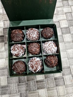  at Scoop 'n Dough in Lisbon