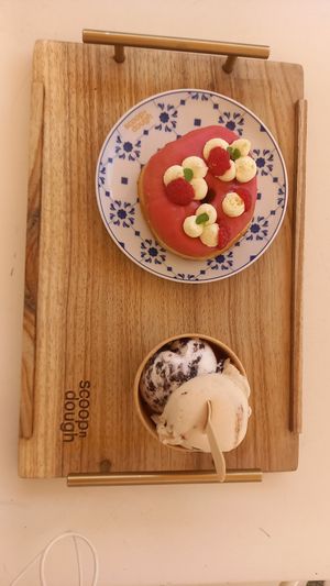  at Scoop 'n Dough in Lisbon