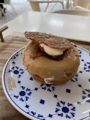 Dolce de leite donut  at Scoop 'n Dough in Lisbon