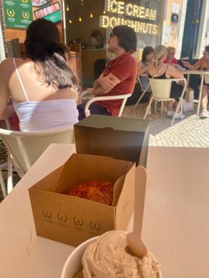  at Scoop 'n Dough in Lisbon