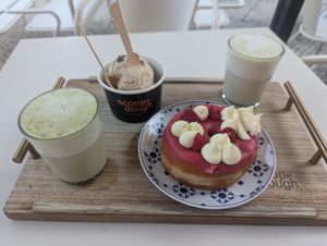  at Scoop 'n Dough in Lisbon