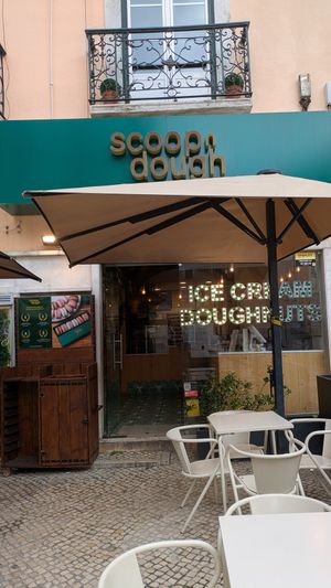  at Scoop 'n Dough in Lisbon