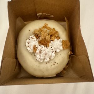 Banoffee Doughnut  #Veganuary at Scoop 'n Dough in Lisbon