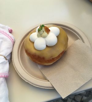 Special edition   at Scoop 'n Dough in Lisbon