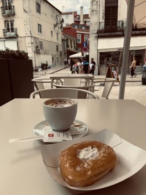Salty caramel donut with coconut cream at Scoop 'n Dough in Lisbon