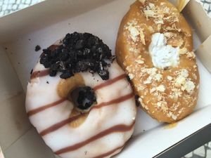 Vegan donught at Scoop 'n Dough in Lisbon