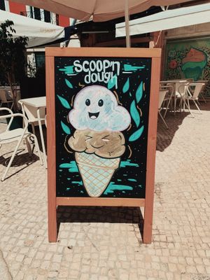 🍦 at Scoop 'n Dough in Lisbon