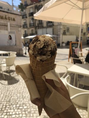 vanilla brownie ice cream at Scoop 'n Dough in Lisbon