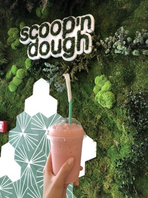watermelon sorbet milkshake at Scoop 'n Dough in Lisbon