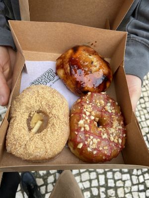 apple pie, pbj and creme brûlée  at Scoop 'n Dough in Lisbon
