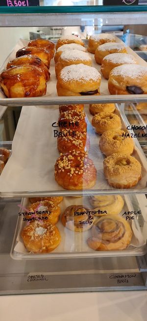 😋🤤 at Scoop 'n Dough in Lisbon