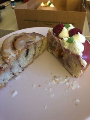 Cinnamon bun and raspberry cream  at Scoop 'n Dough in Lisbon