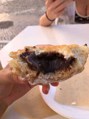 haz cream at Scoop 'n Dough in Lisbon