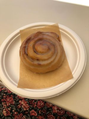 C roll at Scoop 'n Dough in Lisbon