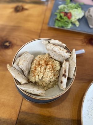 Hummus and pita  at Healthylicious in Mykonos