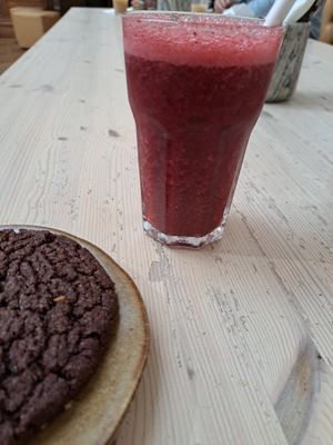 Berry smoothie at Medicine in Birmingham