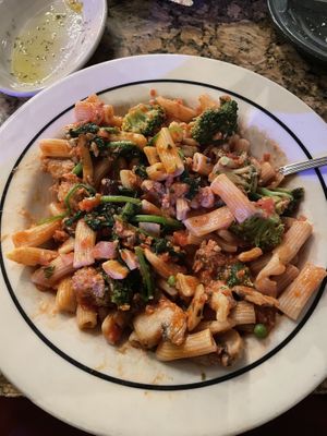 Roma Vegana w/ added broccoli, spinach, and mushrooms  at Bella's in Tampa