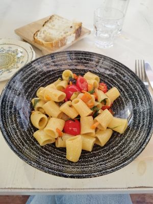 Seasonal dish: pasta fresh vegetables with oil at Rosemary in Rome