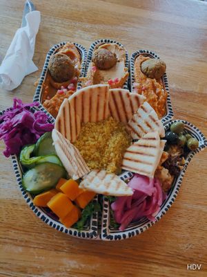 Hand of Fatima at Lovetann Kaffebar in Bergen