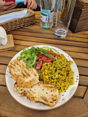 Morning menu: tofu scramble at Yellow SLON in Minsk