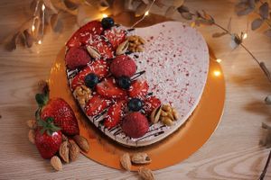 Кешью-кейк "Клубника-ваниль" | RAW at Yellow SLON in Minsk