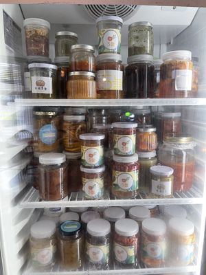 Hose made jams and pesto  at Cafe 5nuel in Jeonju