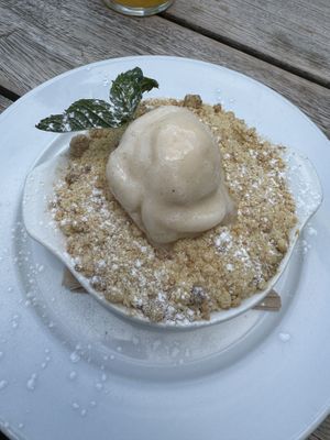 Gf gf crumble   at New Bowling Green in Warwick